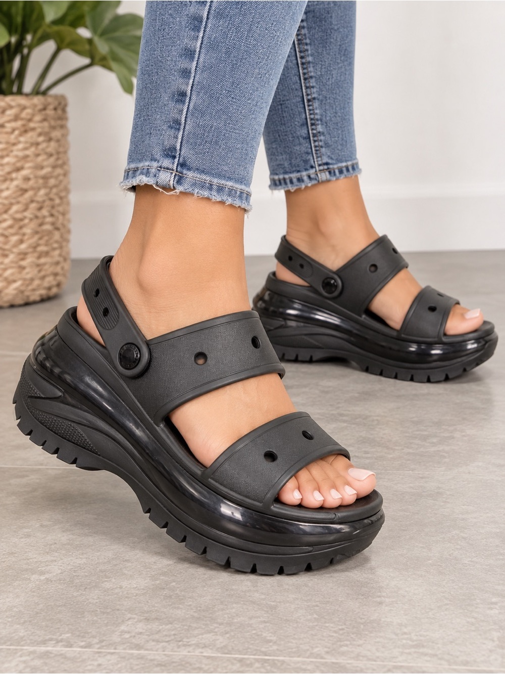 Crocs M7 W9 Black Platform Sandals Iconic Crocs Comfort Chunky Slides